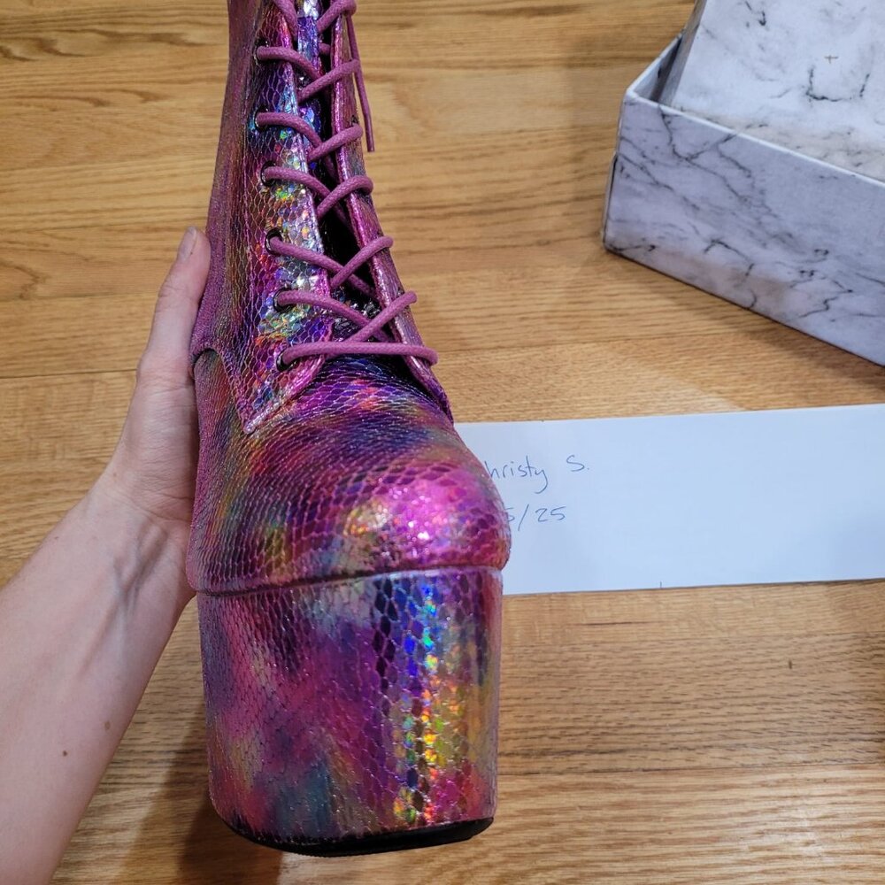 (NEW) 2024 Dragonfly Hella Heels, size 8 US / 8 AU / UK 6 / EU 39, 7 in platform - Picture 6 of 16